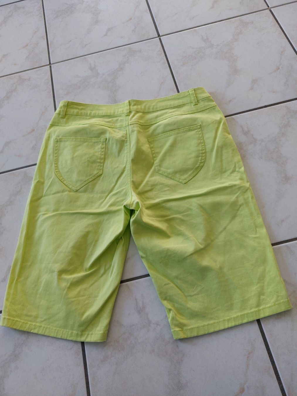 Pantaloni: Hose kurz Gr. 40 – Usato da Schmitten venduto da JasiStern 1