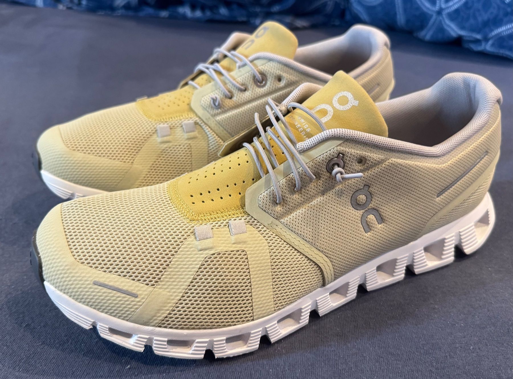 On Scarpe da uomo: *** ON CLOUD CLOUDTEC HAZE/BRONZE NEU UND UNGETRAGEN *** – Nuovo (secondo la descrizione) da Giumaglio venduto da soloemi
