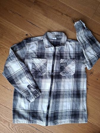 Tolle Hemdjacke Gr. 170 aus aufgerauter Baumwolle