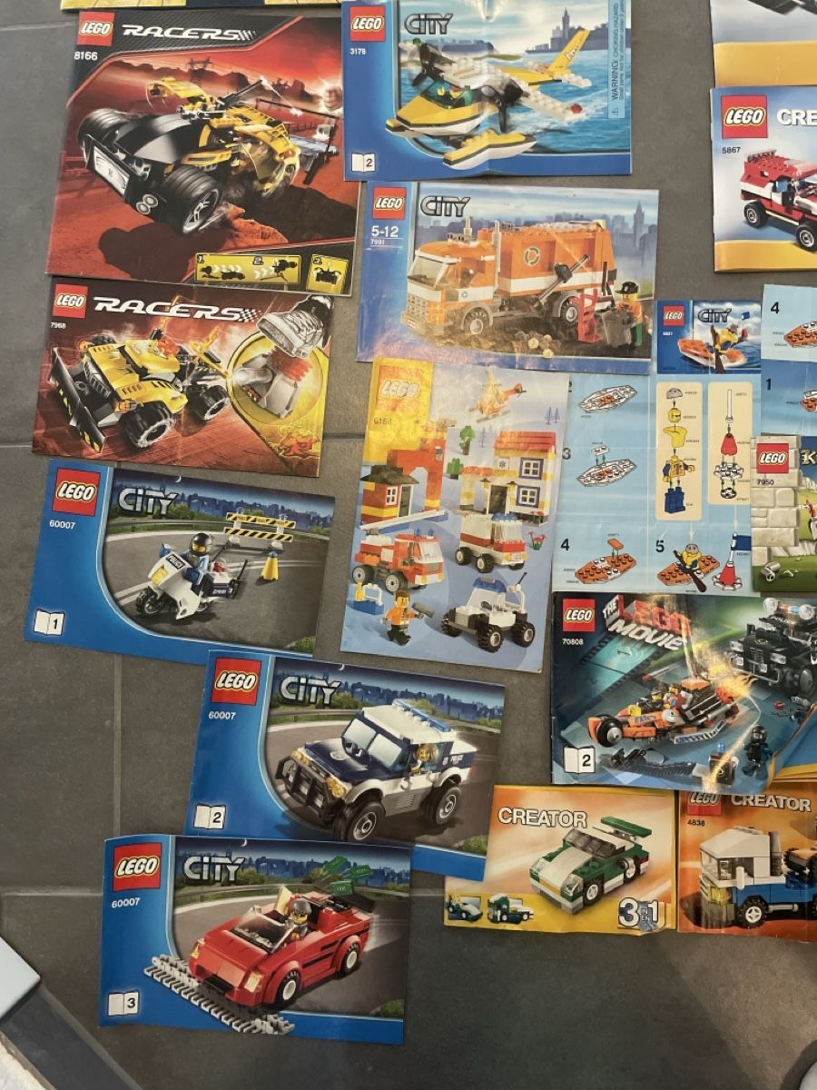 Libri: Diverse Legoanleitungen – Usato da Fehraltorf venduto da mat_ym7m 1