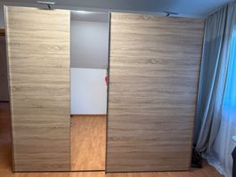 Spiegelschrank