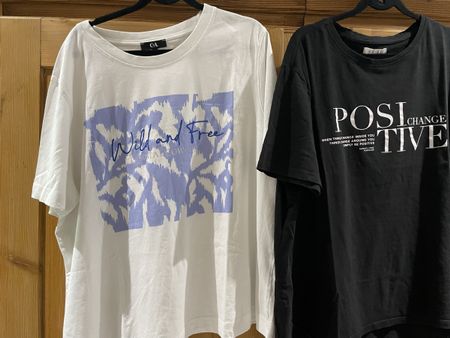 2 T-shirts Grösse XL neu nie getragen Grösse 
