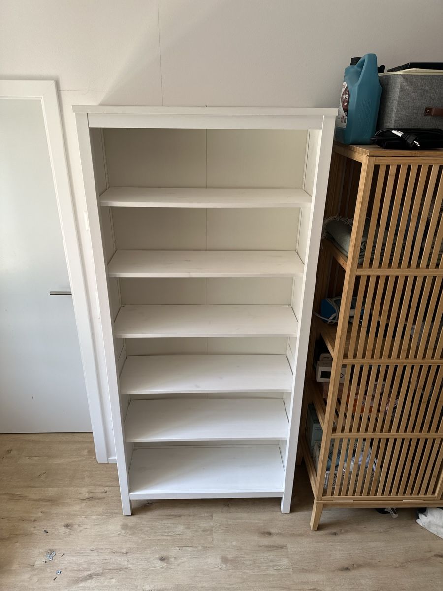 Étagères: Ikea HEMNES Bücherregal – D'occasion à Diessenhofen par Ibrahim_dndr 1