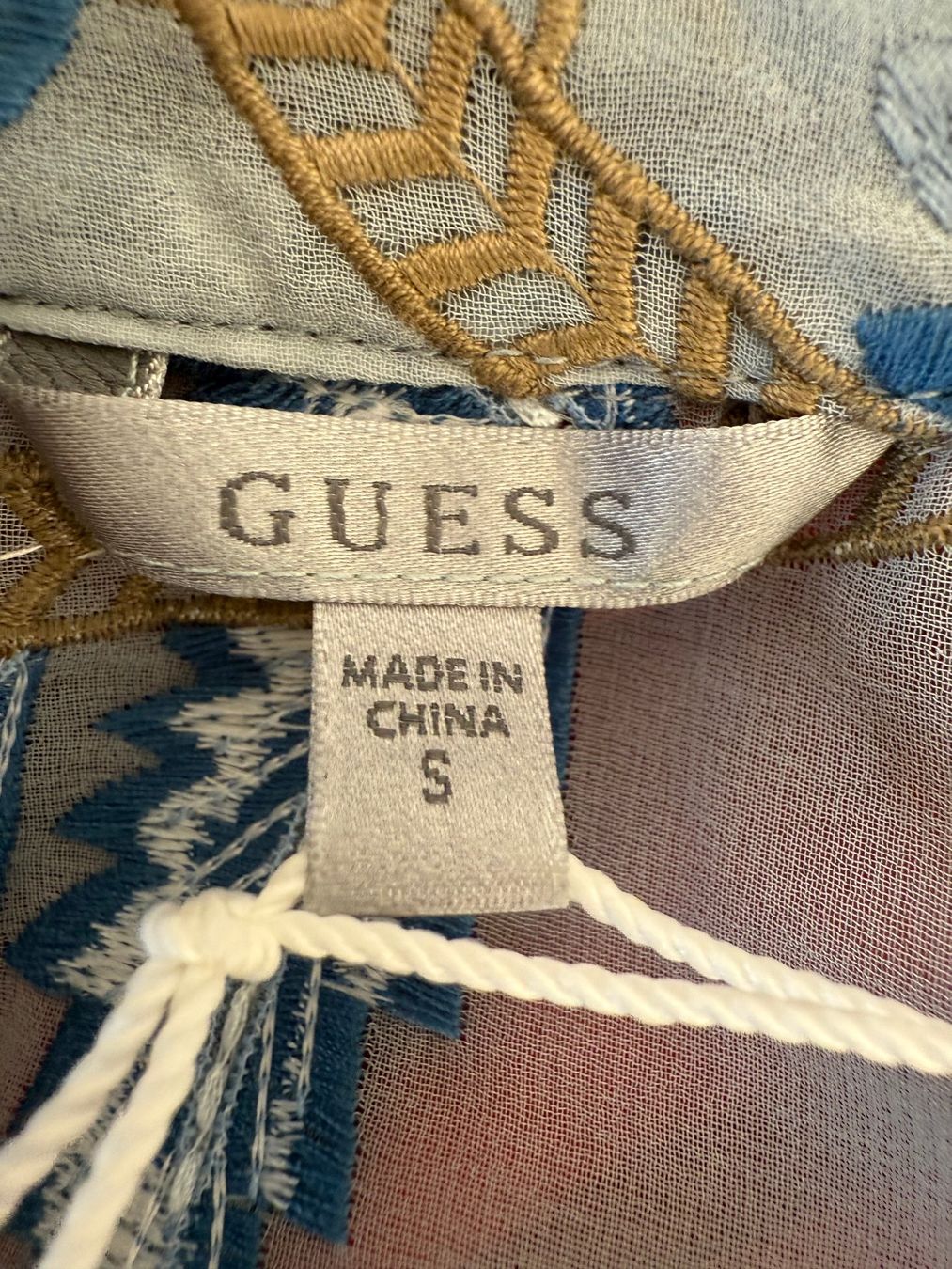 Guess Camicette: Neue Guess Bluse Grösse Gr. S – Nuovo (secondo la descrizione) da Kirchdorf AG venduto da coco123 6