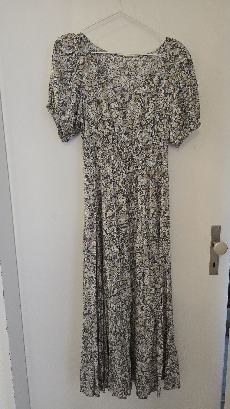 Kleider: Kleid Vivance Grösse 36/S – Gebraucht aus Buchberg von MaddieF 2