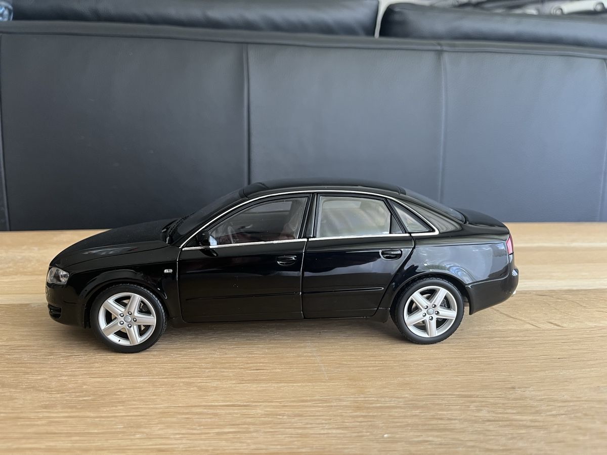 Minichamps Modellini d'auto: Audi A4 1/18 Minichamps – Nuovo (secondo la descrizione) da Léchelles venduto da Mlinspiration 1