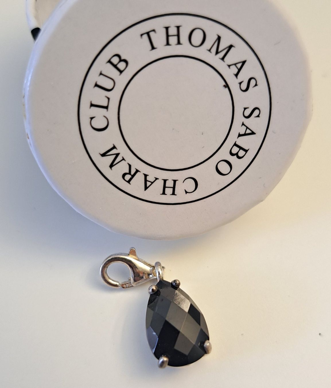 Thomas Sabo Ciondoli: Charm Anhänger von Thomas Sabo – Usato da Wangen b. Olten venduto da MonikaHess