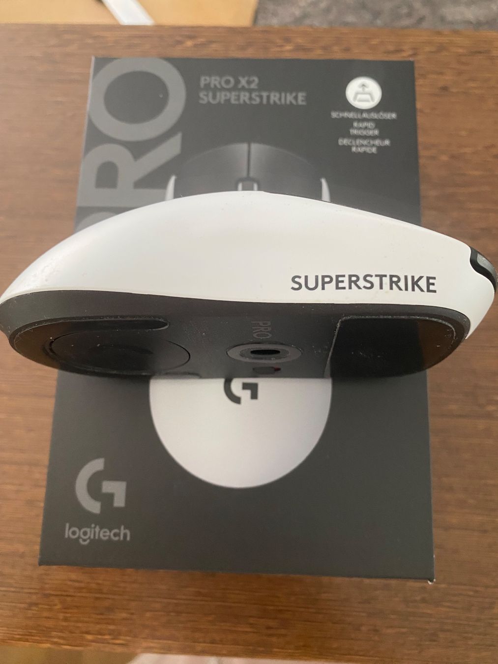 Logitech Mouse: Logitech G Pro X 2 Superlight Wireless Maus Neu! – Nuovo (secondo la descrizione) da Luzern venduto da Sommer_26 4