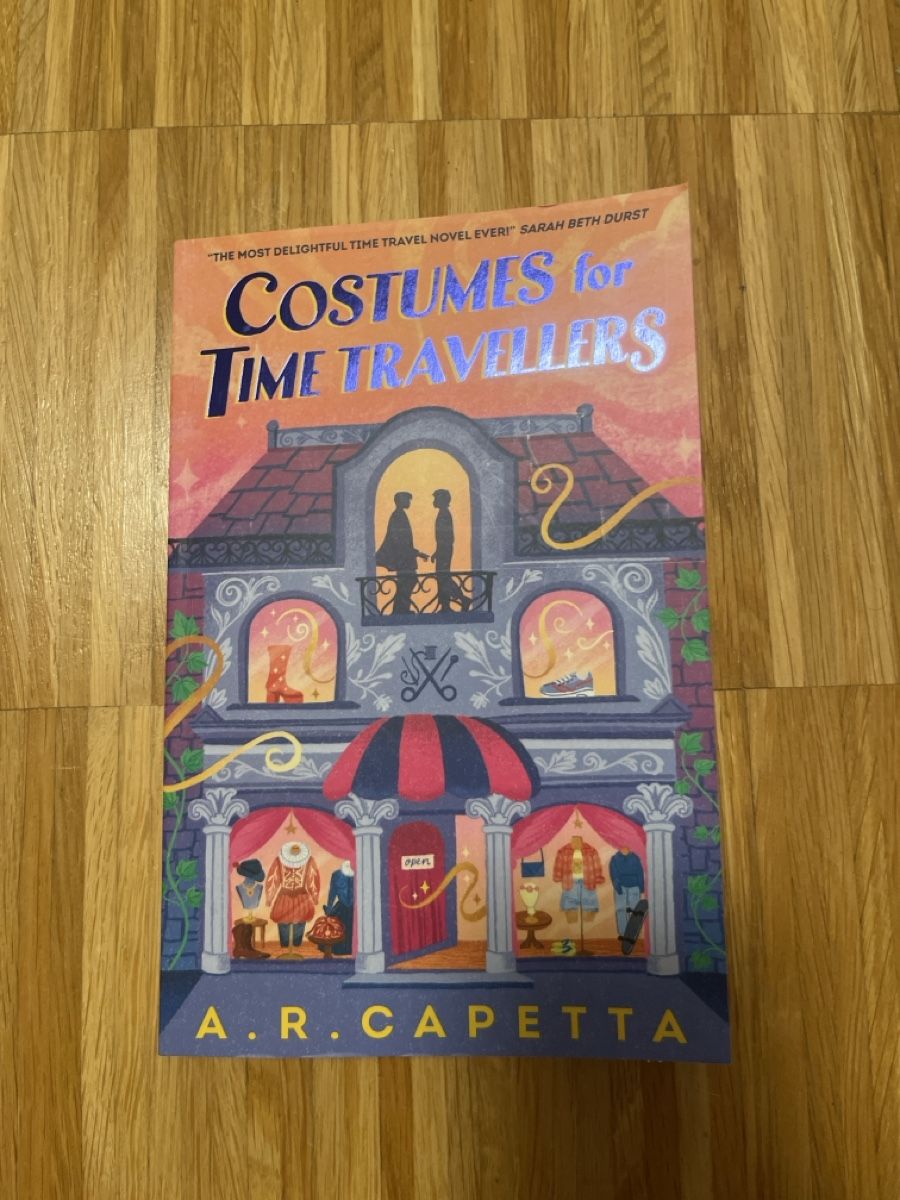 Libri: Costumes for Time Travellers (Capetta) – Nuovo (secondo la descrizione) da Aarau venduto da BusyBumblebee