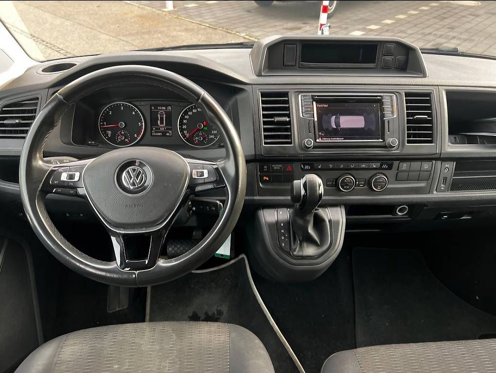 VW Automobili: VW T6 Caravelle 2.0 TDI 4Motion – Usato da Uster venduto da DuVaekkedeMig 3