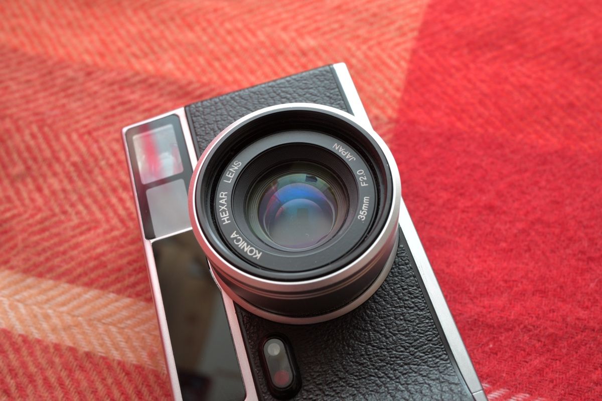 Konica Fotocamera: Konica Hexar AF Silver – Usato da Lausanne venduto da fab_x6xm 3