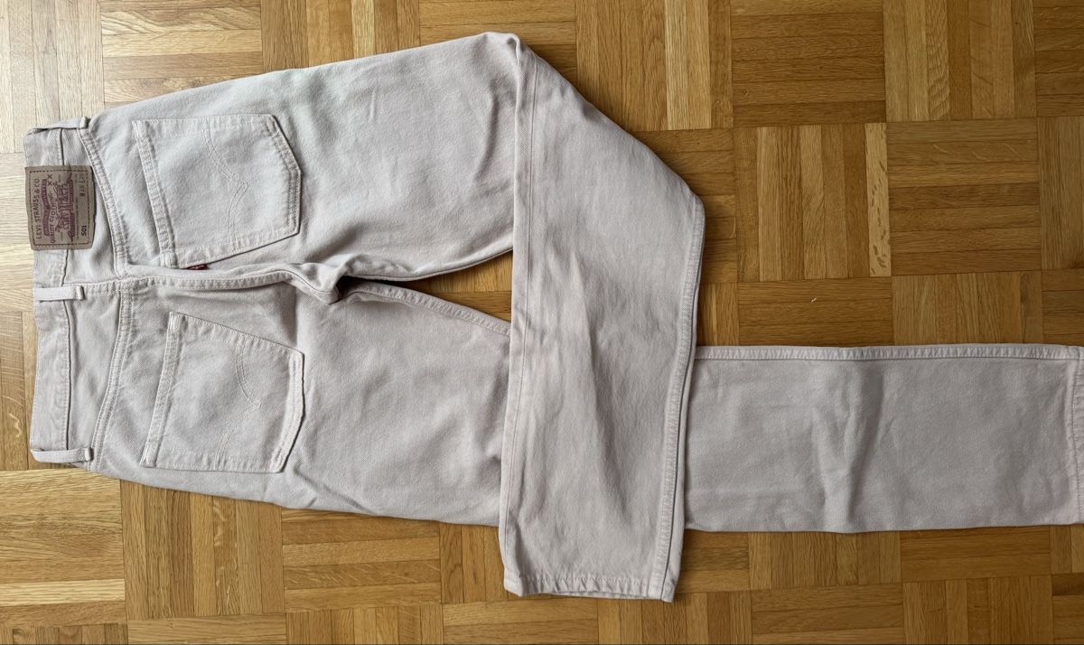 Levi's Jeans: LEVIS JEANS – Usato da Liebefeld venduto da Turtle226