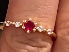 Très jolie Bague fine 54 pierre grenat/zircon blanche neuve
