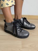 Helevsko Cat Sneakers 39 silver NP 189.-