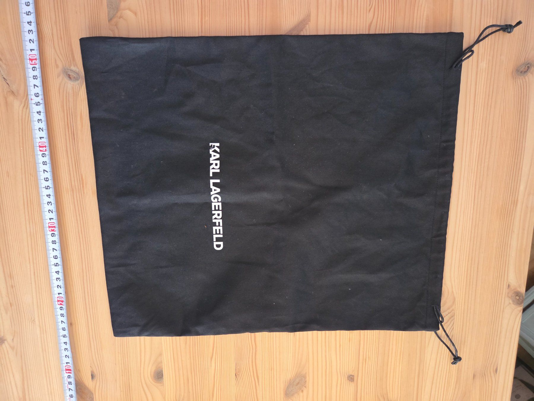 Karl Lagerfeld Taschen: Karl Lagerfeld Tasche, Schutzhülle – Gebraucht aus Liestal von ITOlio