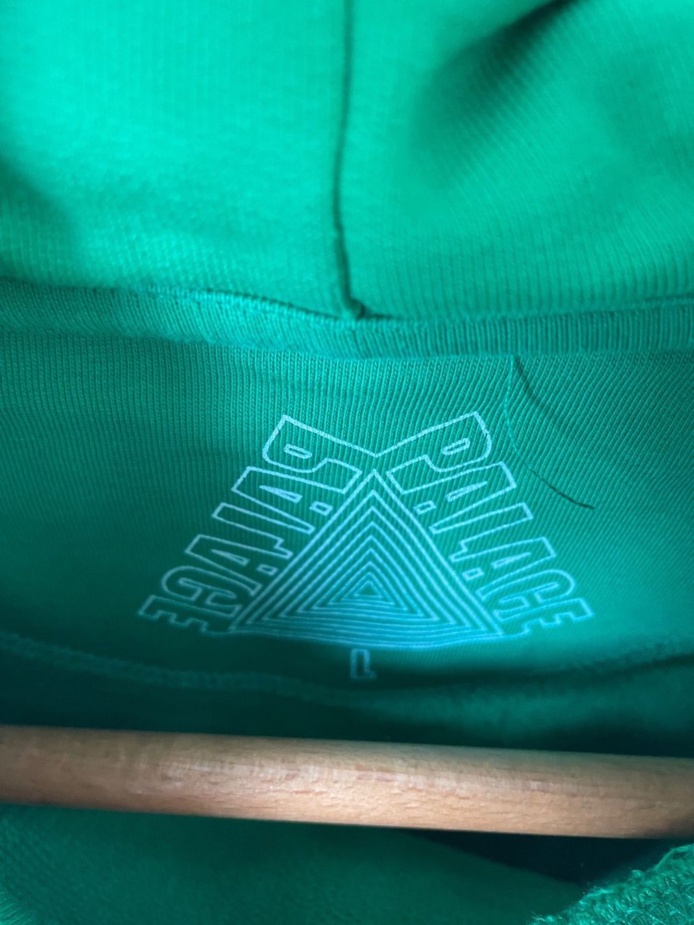 Palace Maglioni & Felpe: Palace Hoodie – Usato da Dielsdorf venduto da Anthony111 2