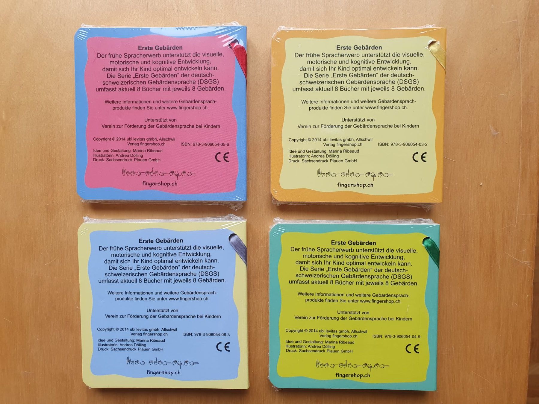 Libri: Erste Gebärden Set Alltag (DSGS) – Nuovo e nell'imballaggio originale da Allschwil venduto da Jojina123 1