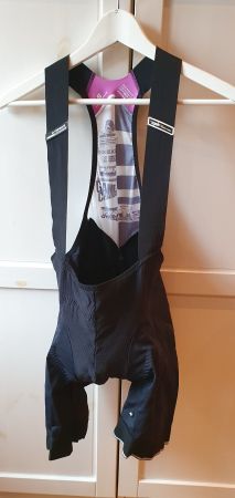 Assos Radhose Grösse S schwarz guter Zustand