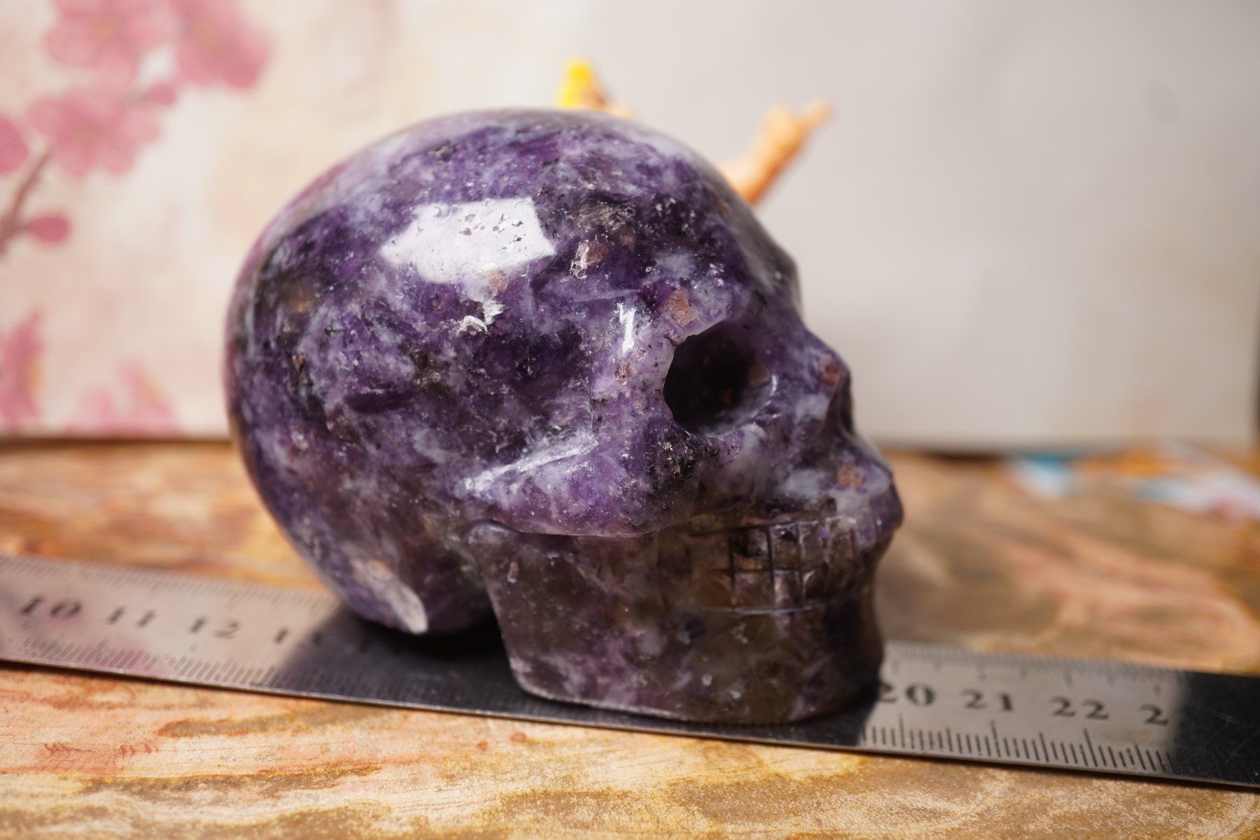 Minerali & Pietre curative: Lepidolith      Skull   8cm x 6cm    Selten – Nuovo e nell'imballaggio originale da Eschenbach SG venduto da topstone 5