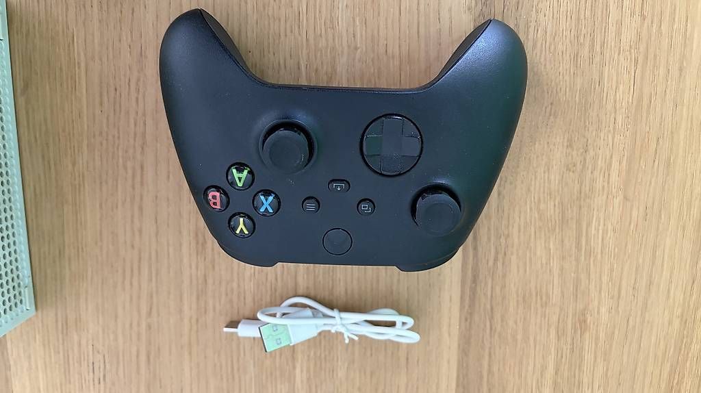 Consoles: Xbox Series S mit Controller – D'occasion à Stäfa par lle_vp6b 2