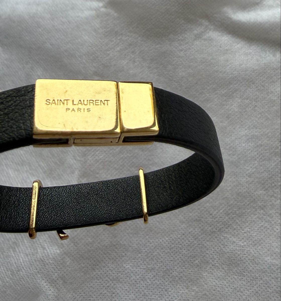 Louis Vuitton Bracciali & Braccialetti: Bracciale Saint Laurent – Usato da Sessa venduto da matisecondhan 1