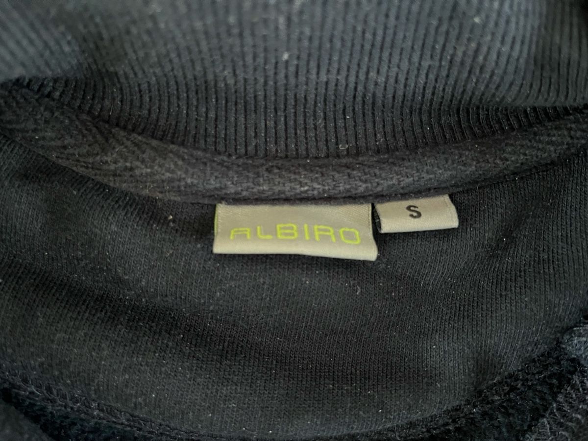 Maglioni & Felpe: Uniform Rollkragen Pullover von Albiro, Gr. S – Usato da Madetswil venduto da MiamiDolphin 5