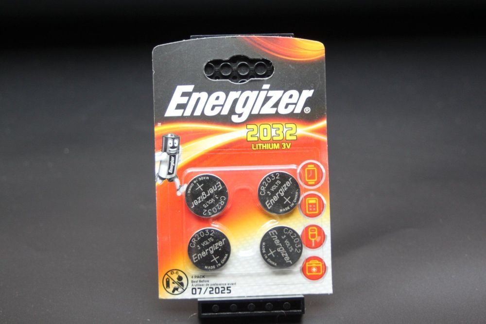4 Knopfzellen Energizer Typ CR 2032 07/2025 Kaufen auf Ricardo