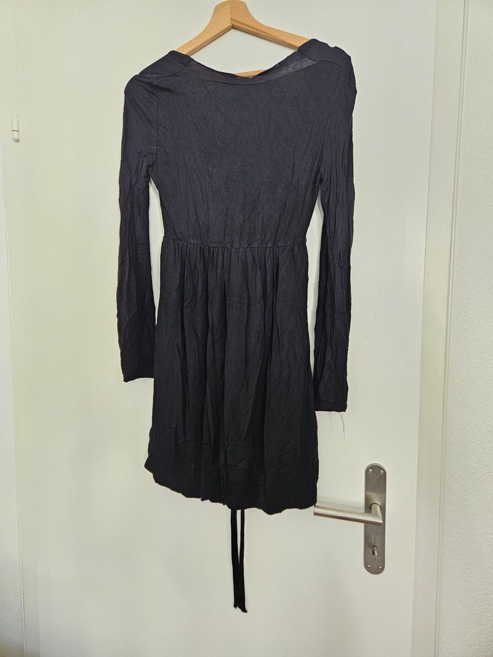 Robes: Super schönes, schwarzes Kleid Gr.S – D'occasion à Schaffhausen par sabrina915 6