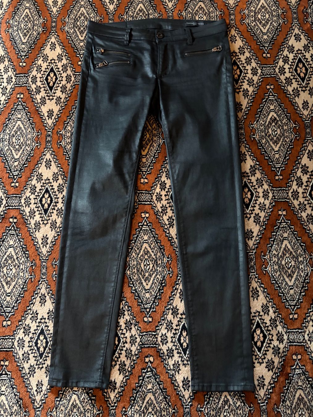 Raffaello Rossi Jeans: RAFFAELO ROSSI  Jeans  Grösse: M / 38 DE – Usato da Interlaken venduto da Bona55 9