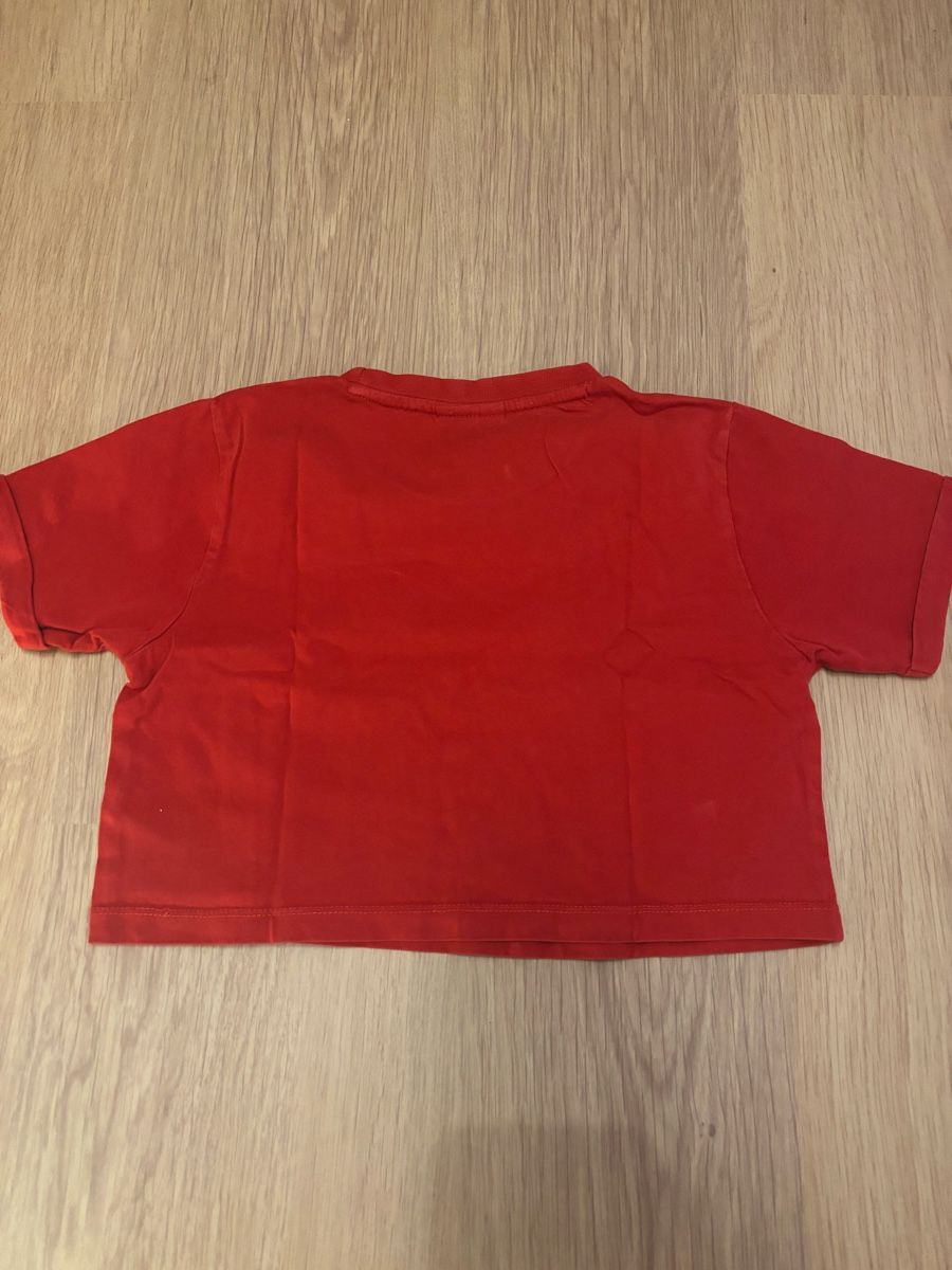 Ellesse Camicette, T-shirt & Top: ELLESSE red cropped top – Nuovo (secondo la descrizione) da Lavigny venduto da bea_26wd 1
