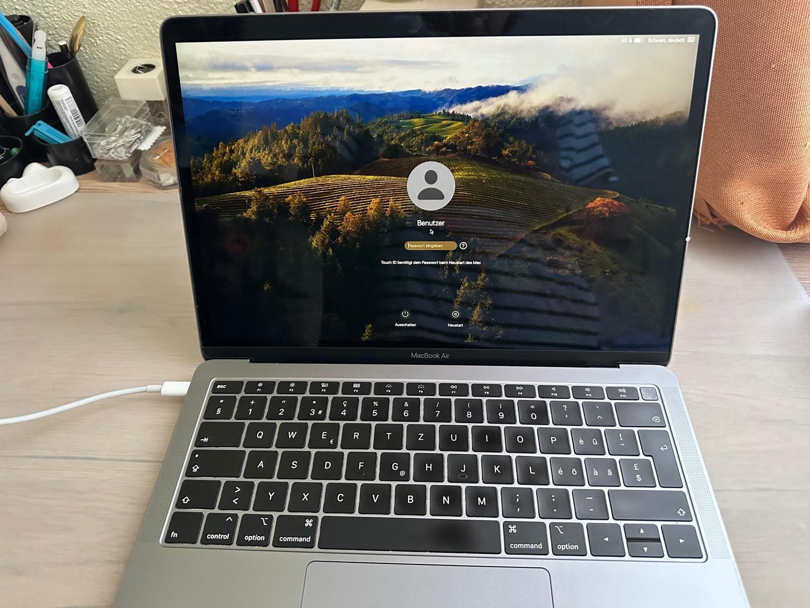 Apple Notebook: Apple MacBook Air – Usato da Oftringen venduto da Monie4life 2