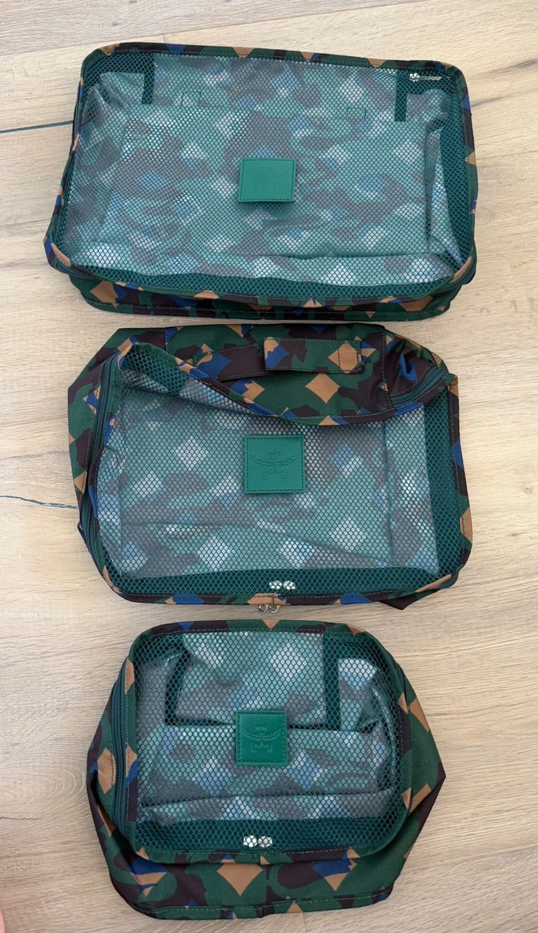Mcm Custodie per cosmetici: Set 3 Original Neu MCM Nessesairs – Nuovo e nell'imballaggio originale da Wangen SZ venduto da Rol_20