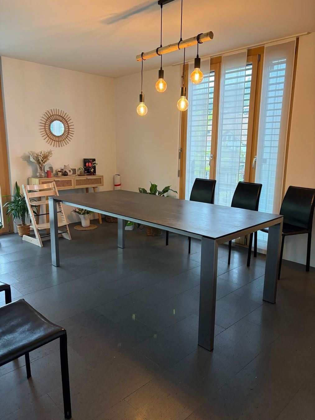 Tavoli: table extensible en céramique  – Usato da Biel/Bienne venduto da flo_scx9 1