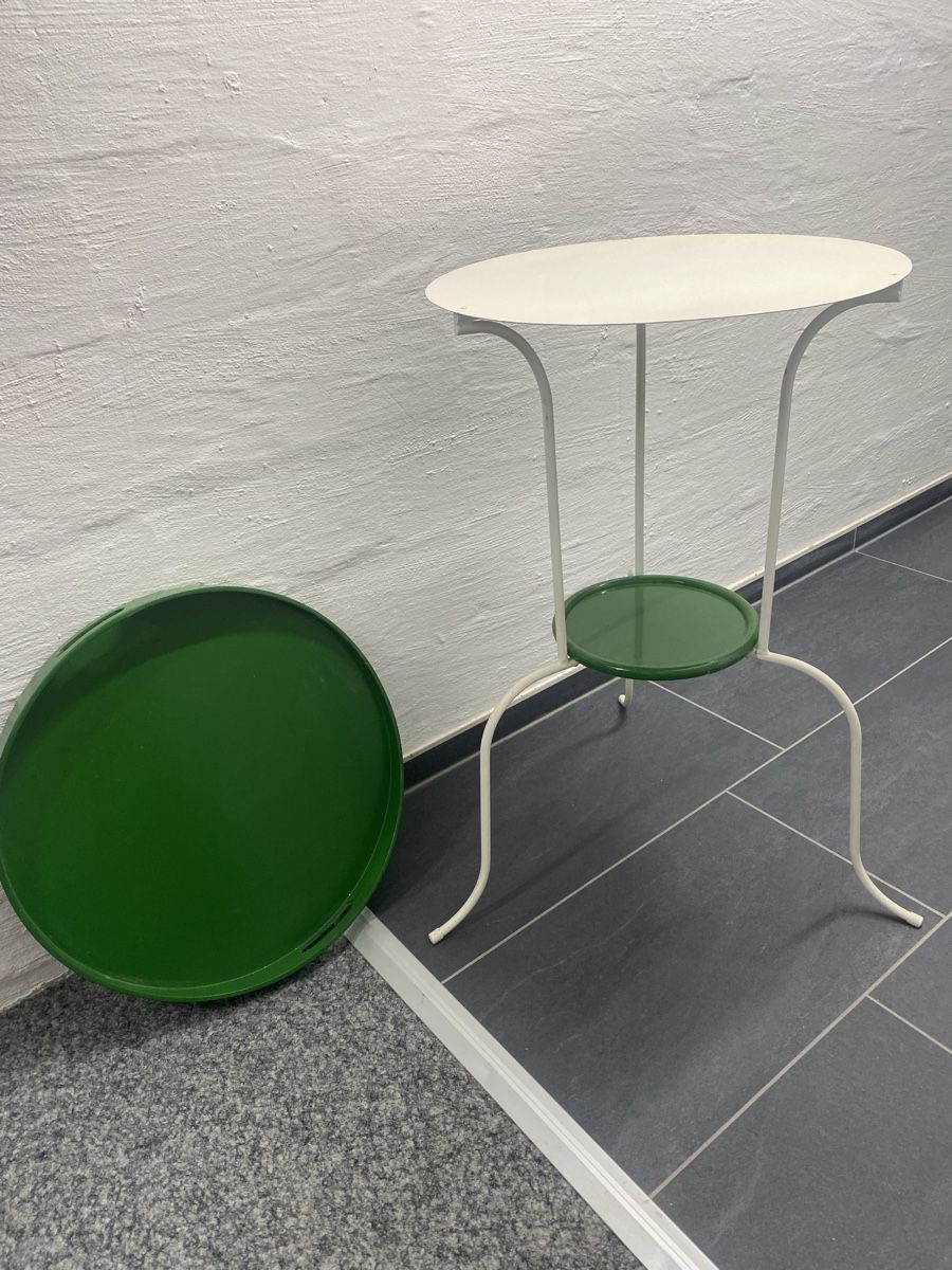 Tavoli: Beistelltisch, Metallgestell – Usato da Wiesendangen venduto da argon03 3