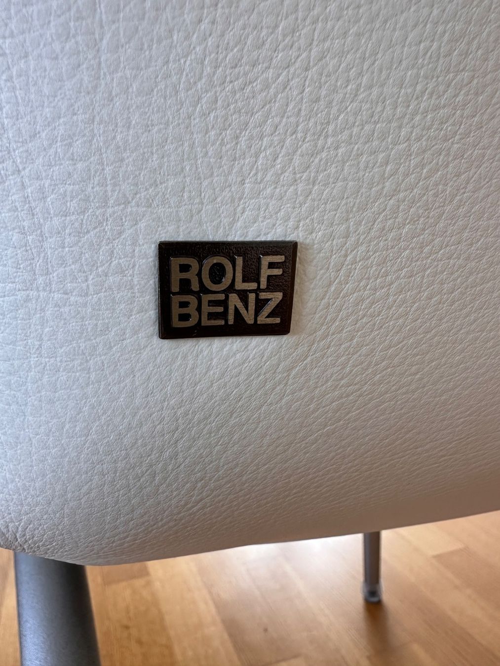 Rolf Benz Sedie: 6 Designer Lederstühle von ROLF BENZ – Usato da Kreuzlingen venduto da Biha23 8