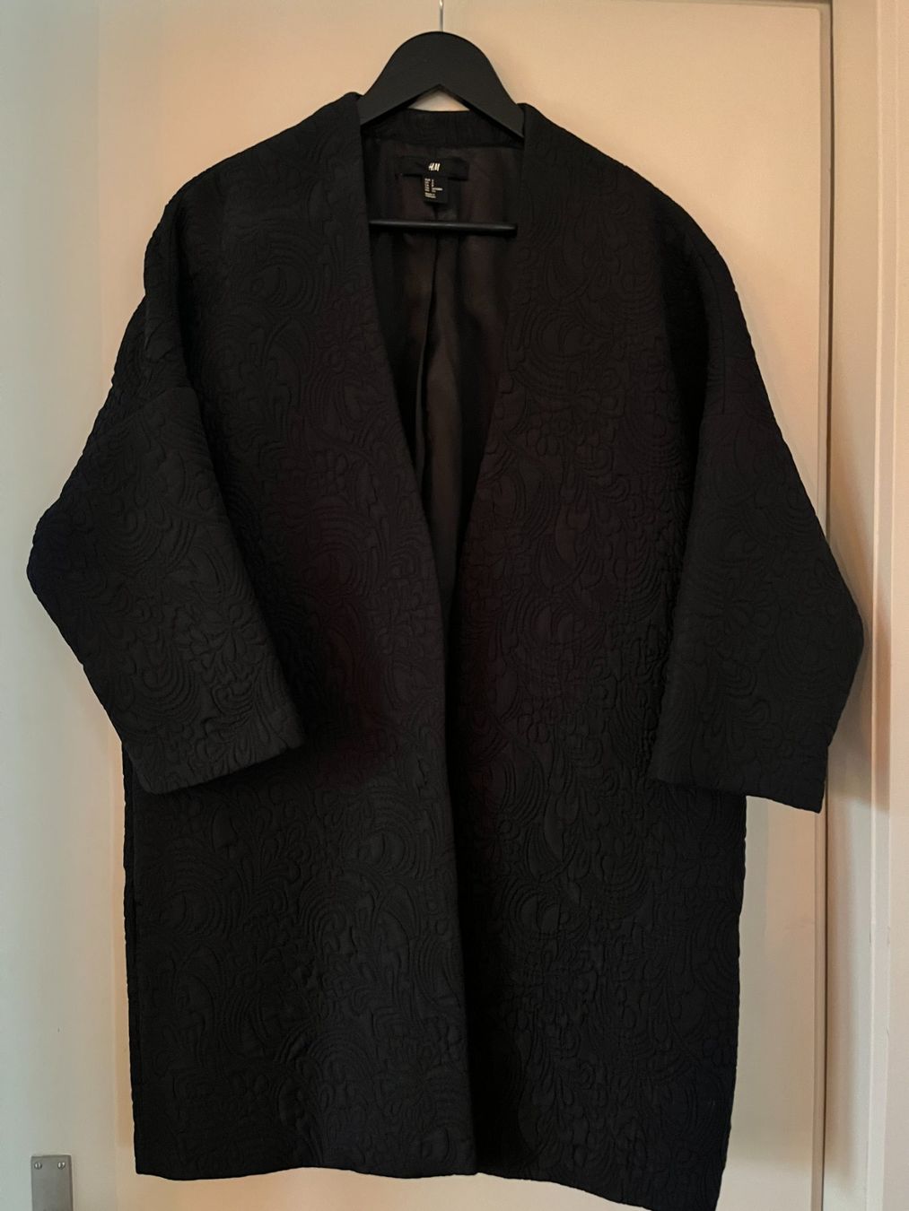 H&M Giacche: Light embroidered jacket – Usato da Winterthur venduto da L.K.I.