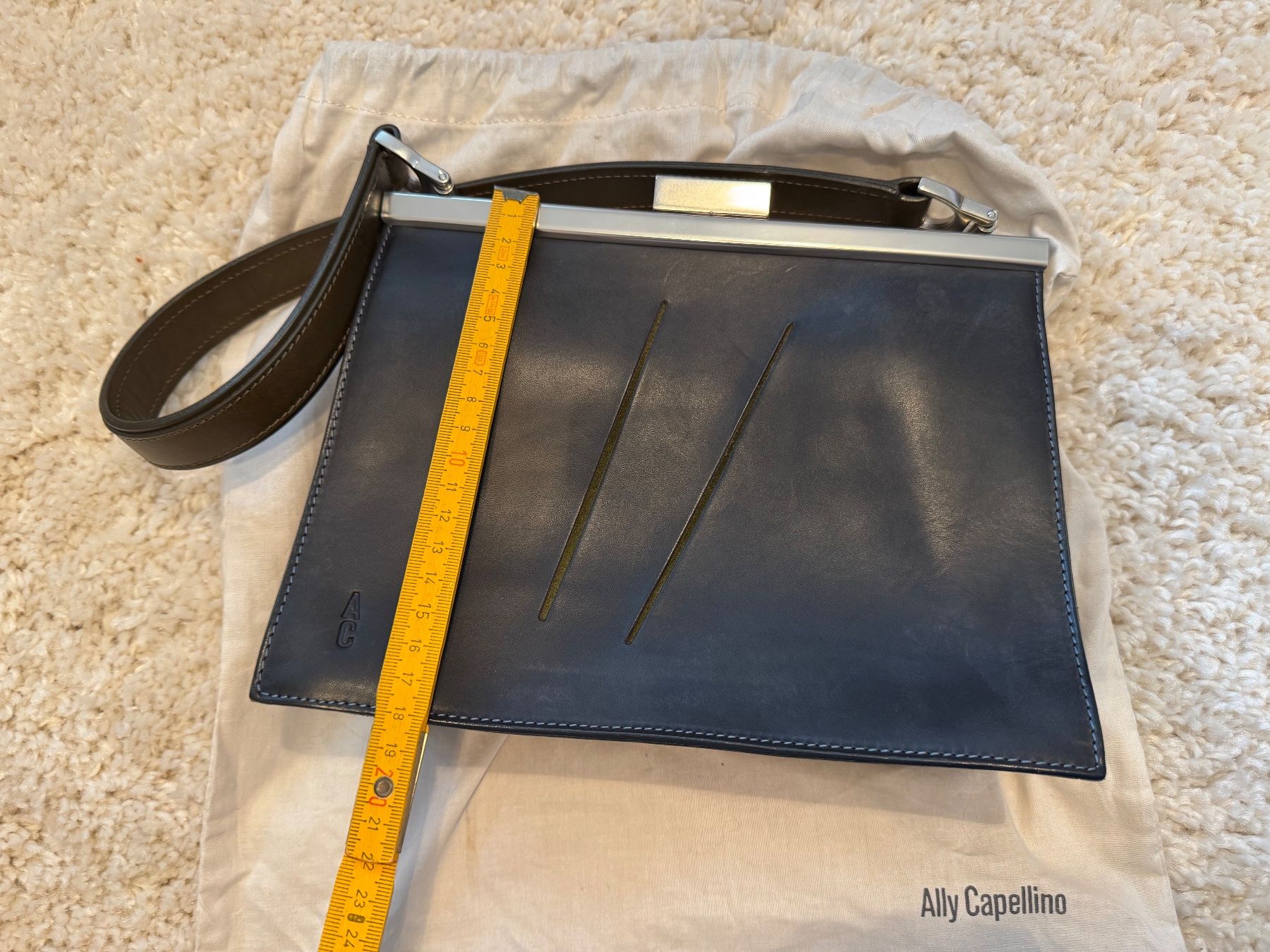 Borse: Ally Capellino Leather Handbag – Usato da Fribourg venduto da mariedw 5
