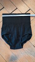 Shapewear Höschen schwarz Grösse M neuwertig 