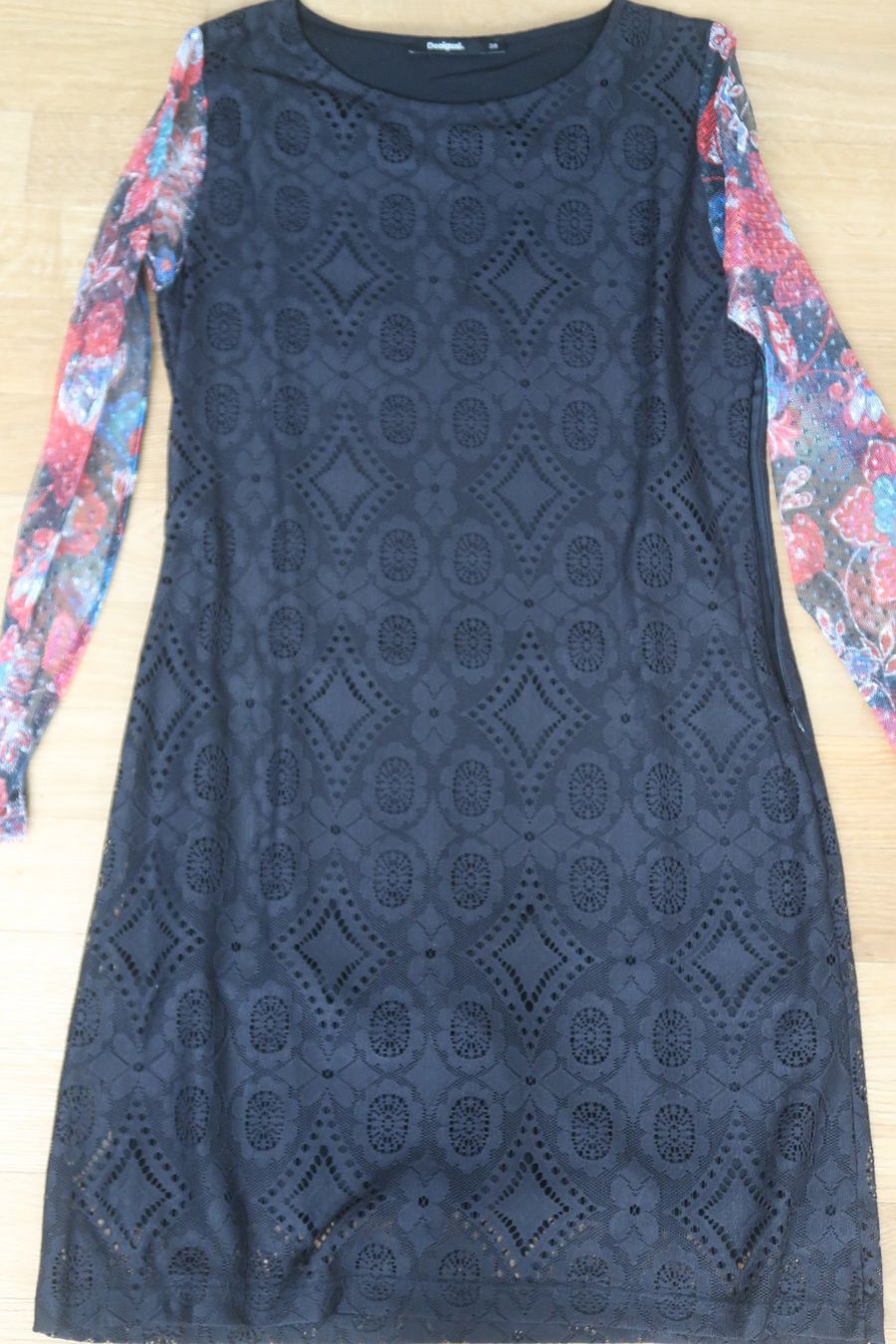 Desigual Robes: Desigual Kleid Gr.38 – D'occasion à Lindau par Seepferd33