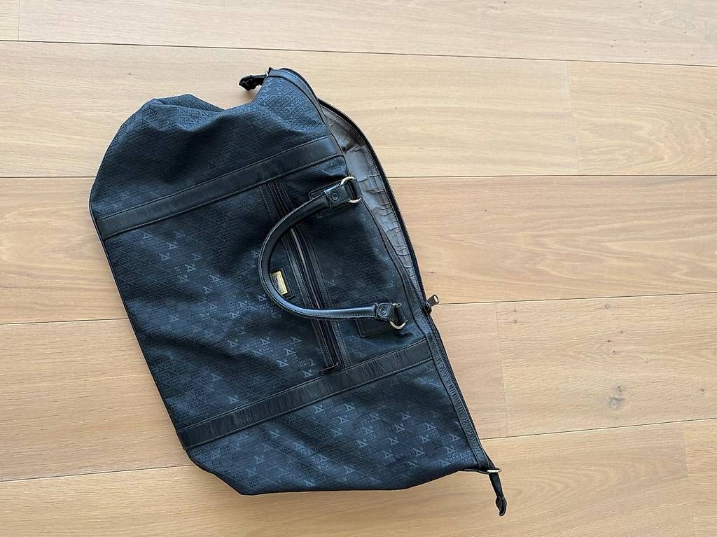 Valigie: Taschen und Koffer im Set von Assima – Usato da Bellmund venduto da schnyp_77