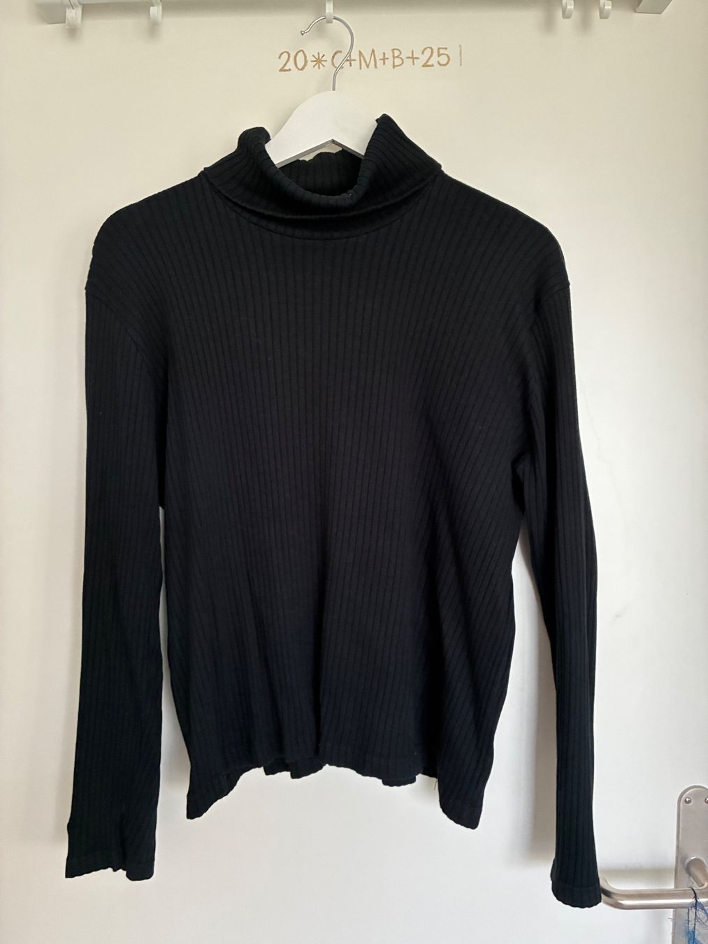 Pullover & Sweatshirts: Munich Freedom Pullover – Gebraucht aus Pfungen von 17j_5zgy
