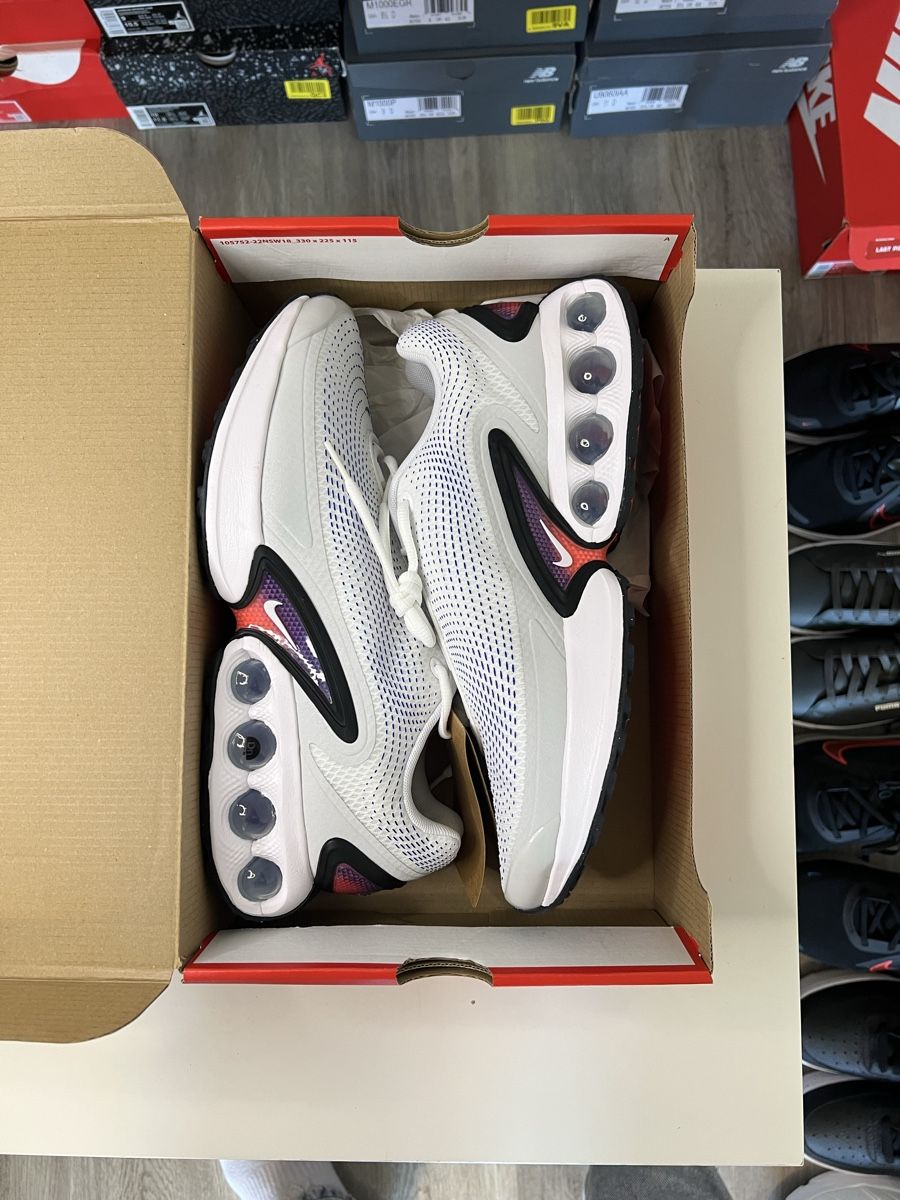 Nike Scarpe da uomo: Nike Air Max DN chaussures blanches pointure 45 neuves – Nuovo e nell'imballaggio originale da Urtenen-Schönbühl venduto da Big.sanad 4