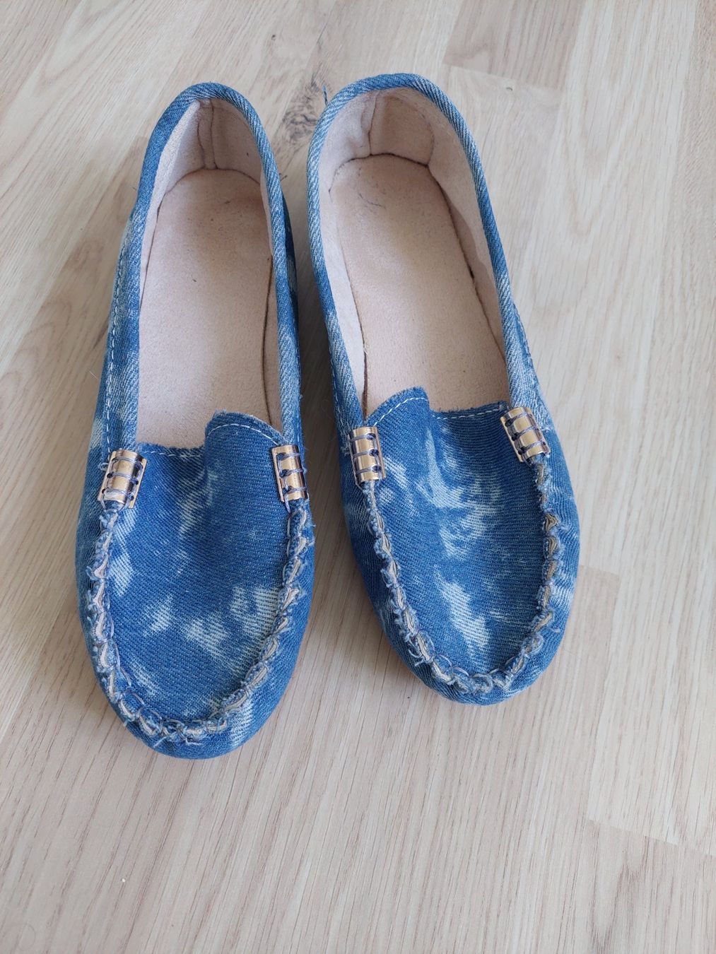 Scarpe da donna: BLAUER STOFF MOCCASIN GR. 38 – Usato da Münchenstein venduto da Strupfi