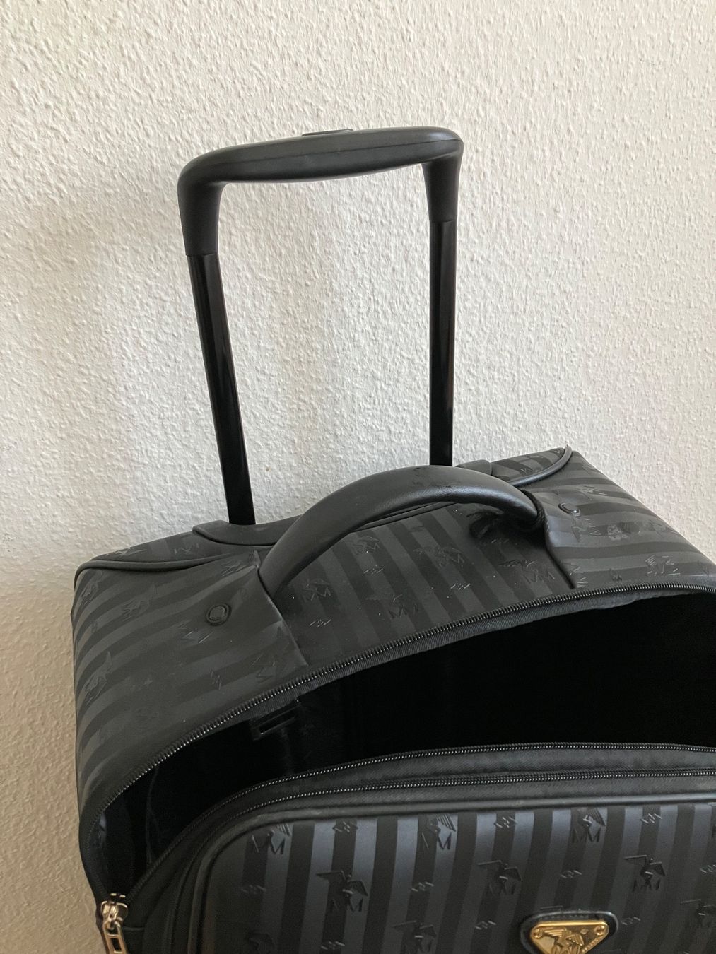 Maison Mollerus Valises de voyage: Maison Mollerus – D'occasion à Spreitenbach par schwarzerhase70 3