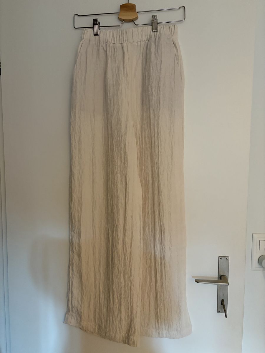 Zara Pantalons: Zara Hose XS – Neuf (Voir description) à Zürich par supereme