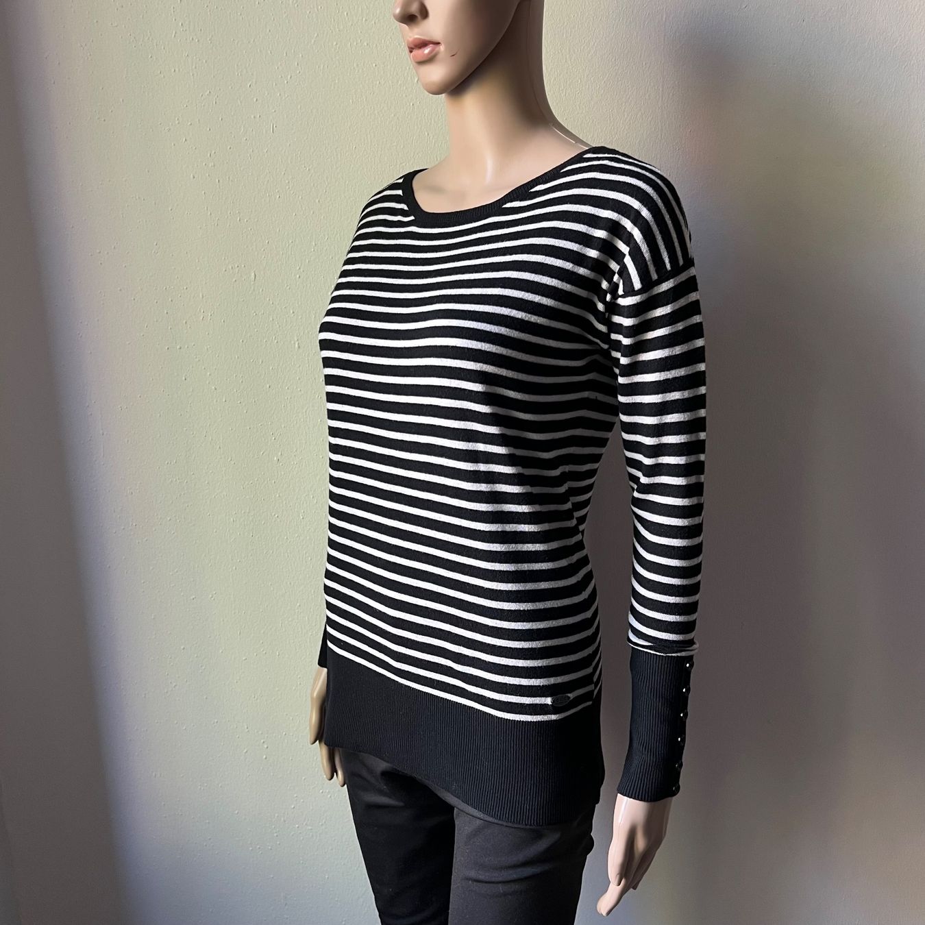 Maglioni & Felpe: EDC Langarmshirt 🖤 – Usato da Zürich venduto da ClosetQueen 1