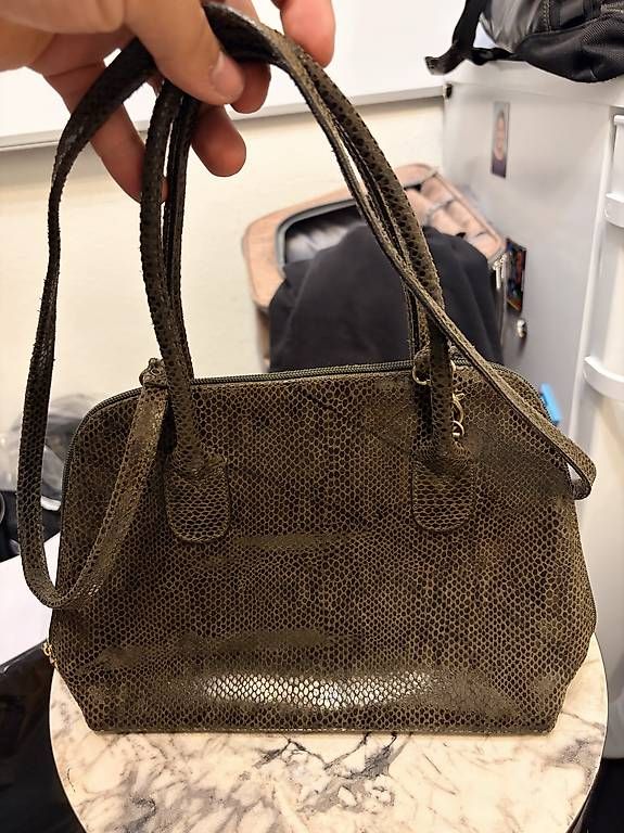 Taschen für Damen: Vintage Handtasche  Schlangenleder – Gebraucht aus Nidau von Kali_23 3