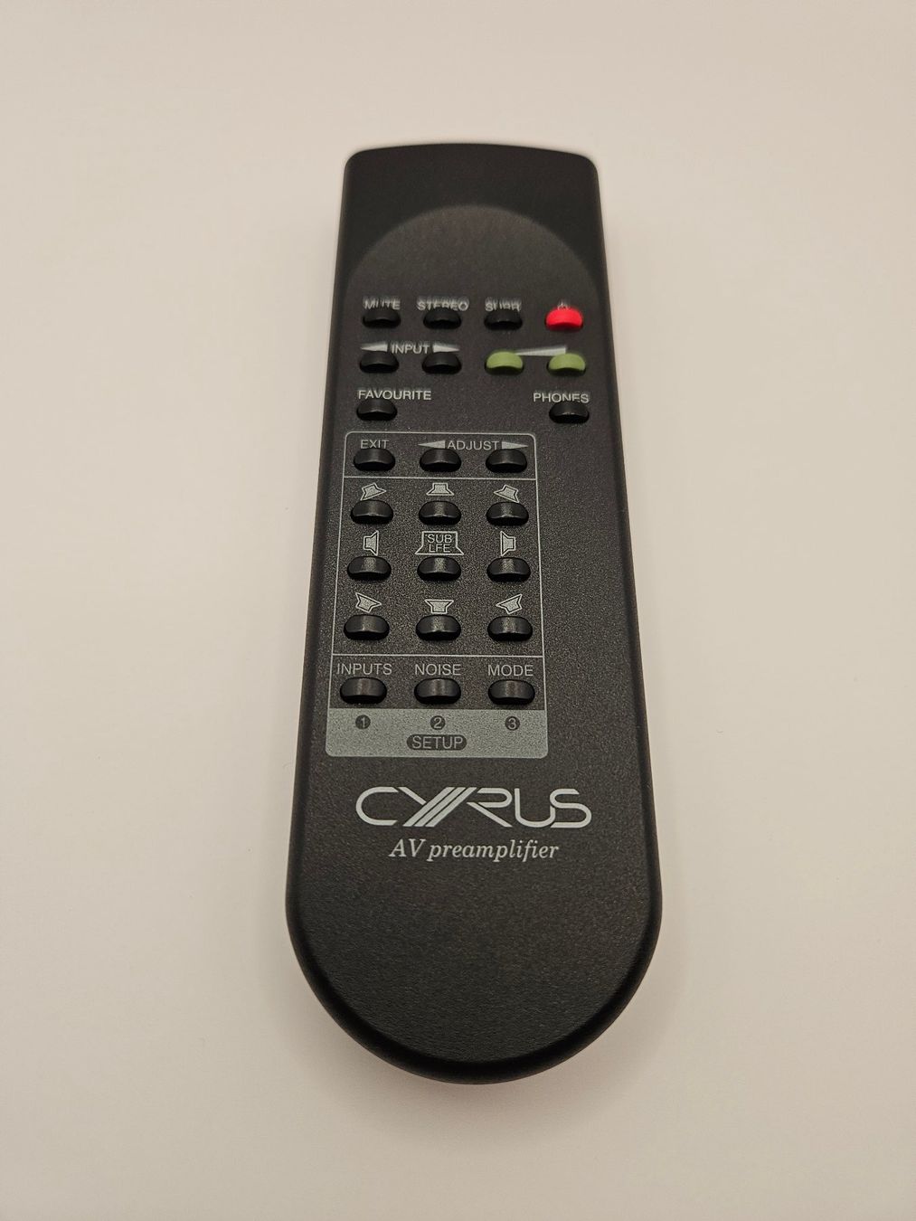 Ricevitori: Cyrus Audio AV8 Preamplifier mit Remote Control – Usato da Riazzino venduto da TicinoCarAudio 4