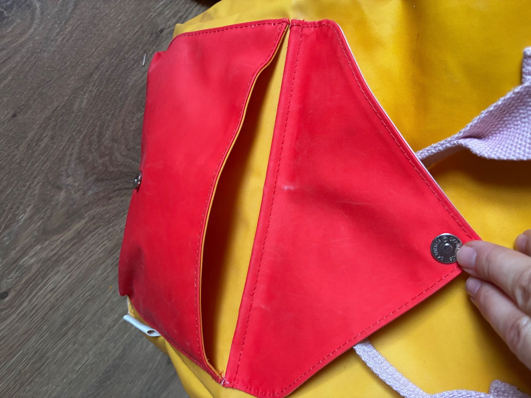 Zaini: Sac à dos Sticky Lemon – Usato da Lausanne venduto da MademoiselleZuzu 4
