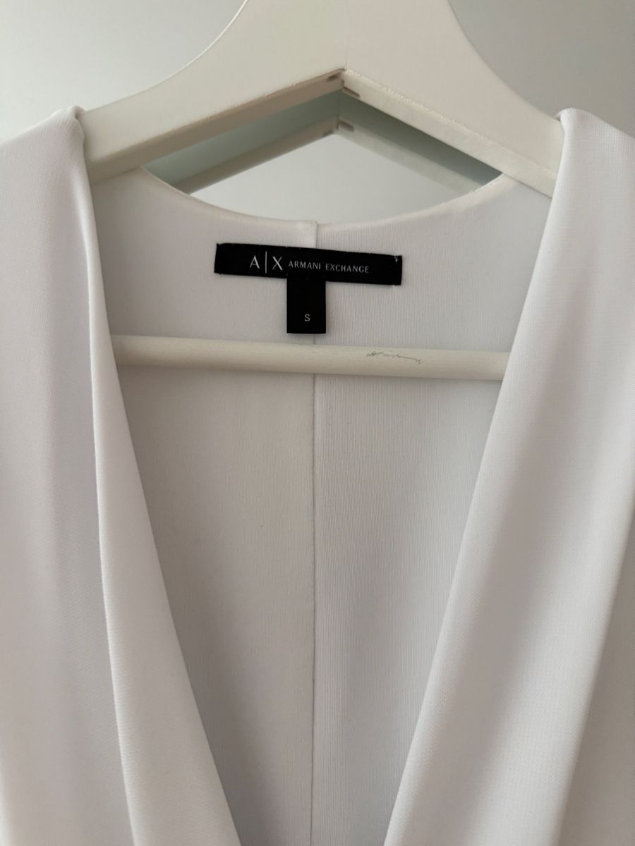 Armani Vestiti: ARMANI EXCHANGE Kleid weiss Grösse S – Nuovo e nell'imballaggio originale da Ebikon venduto da her_82yr 1